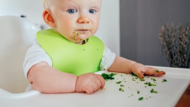 تغذية الرضيع في الشهر الرابع